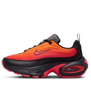 Nike worn once Men's Black and Red Sneakers size 9. No low offers please. 👟👟👟